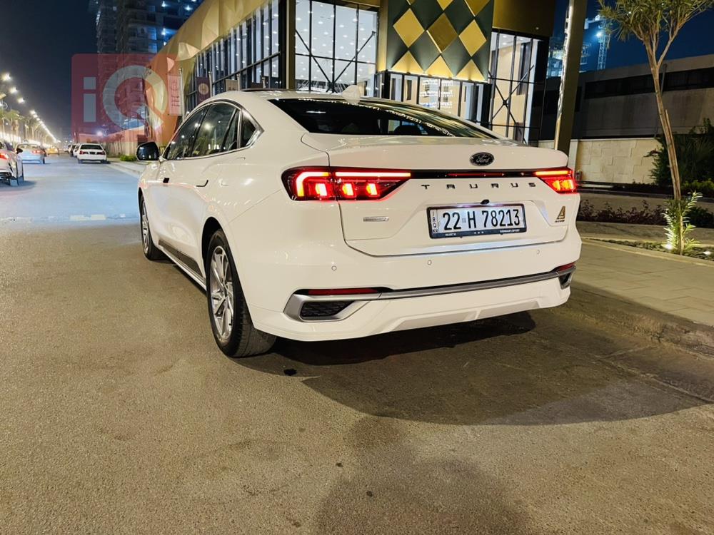 فورد تورس